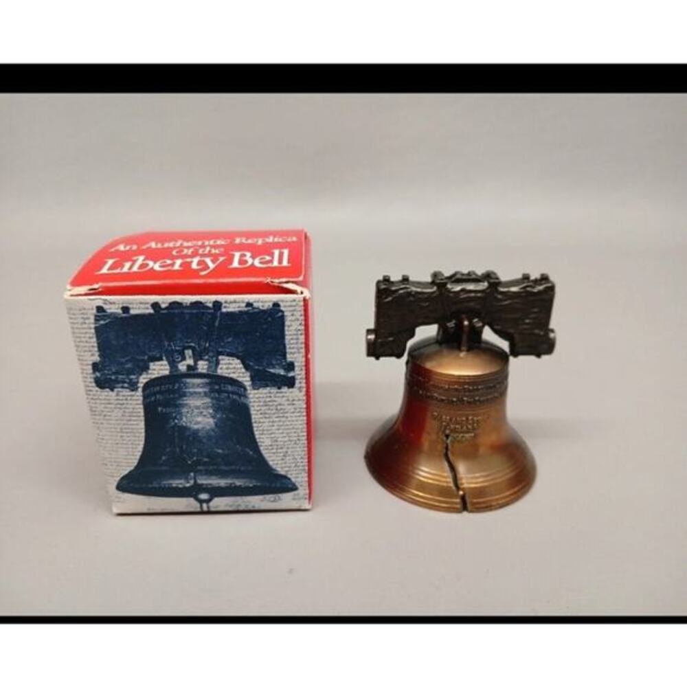 Vintage Liberty Bell Replica Historical Souvenir Company 1975 Made In USA Boxed